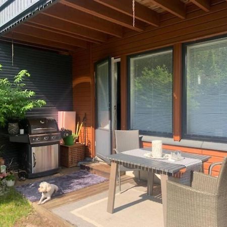 Апартаменты Luxus House With Sauna Nearby Airport Вантаа Экстерьер фото