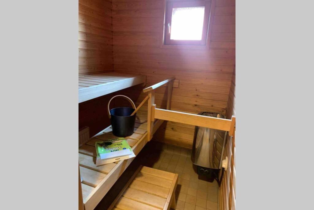 Апартаменты Luxus House With Sauna Nearby Airport Вантаа Экстерьер фото